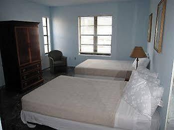 Atlantic Beach Hotel Майами-Бич Экстерьер фото